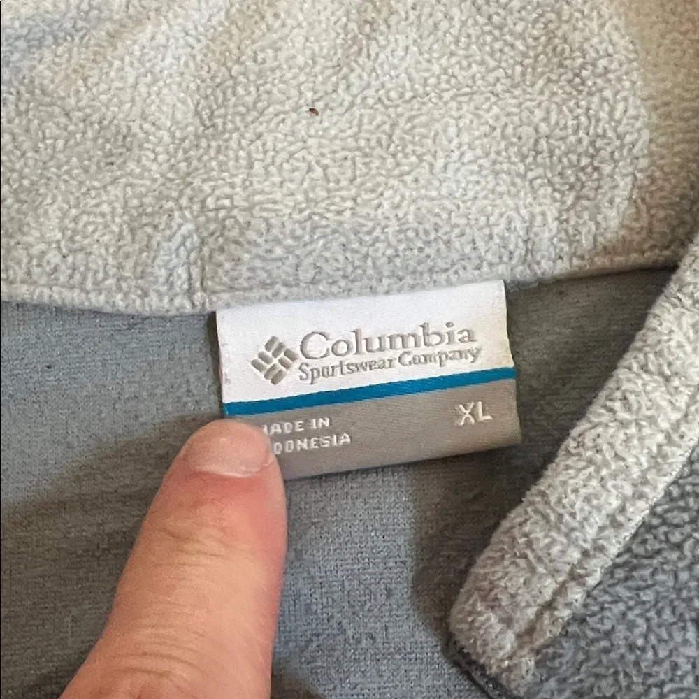 Columbia Gray Quarter-Zip Pullover